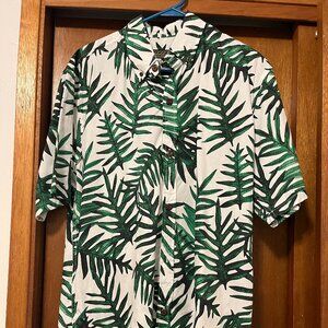 Kahulaleʻa Menʻs Aloha Shirt White Green Lauae